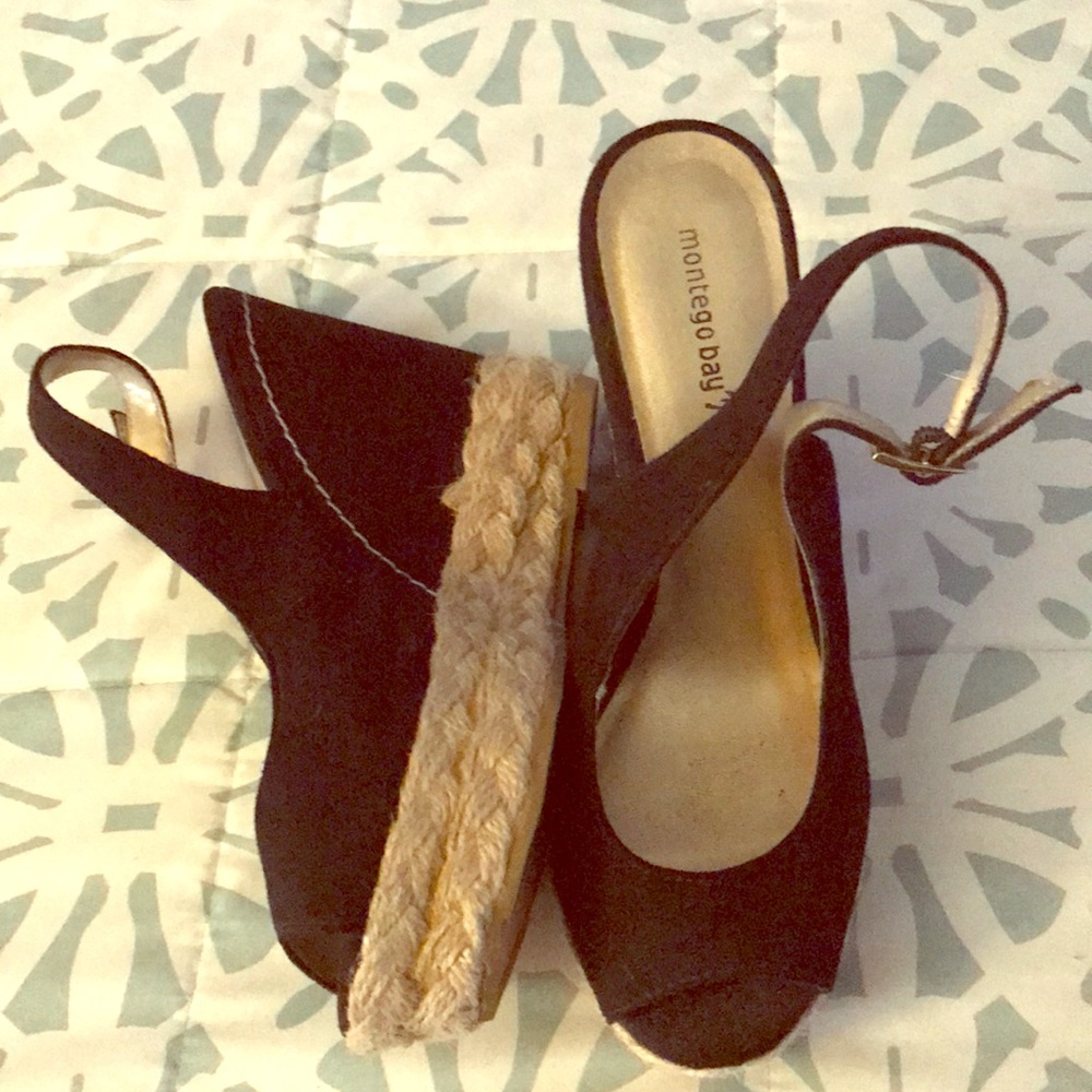 Black Wedges